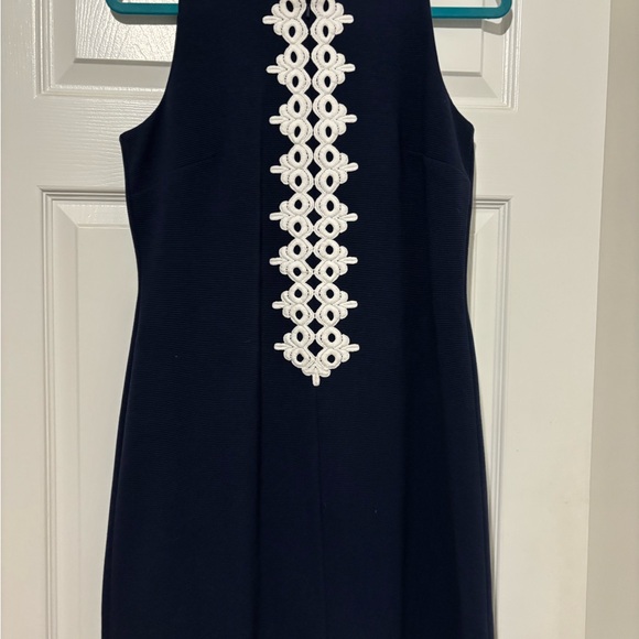 Lilly Pulitzer Dresses & Skirts - Lilly Pulitzer Navy Blue Sleeveless Stretch Shift Dress with White NWOT Medium